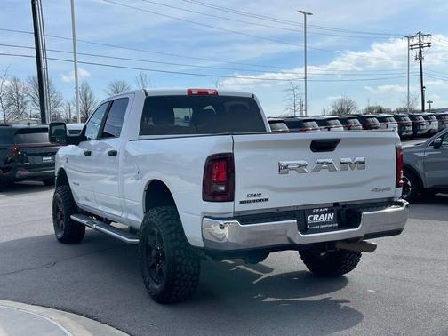 2025 RAM 2500 Big Horn Crew Cab 4x4 6'4' Box