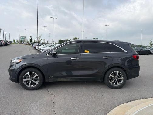 Platinum Graphite 2019 Kia Sorento EX