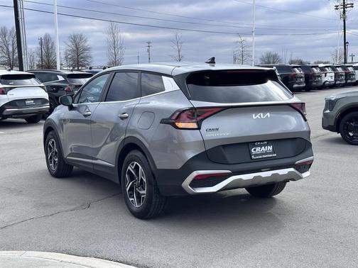 2024 Kia Sportage LX