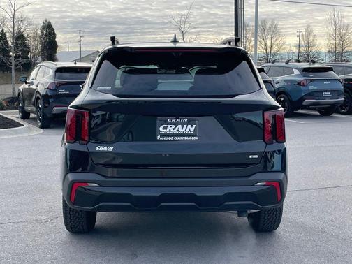 Ebony Black 2026 Kia Sorento SX