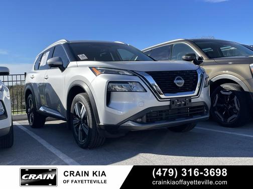 2022 Nissan Rogue SL