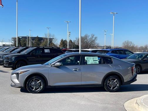 Steel Gray 2026 Kia K4 LXS