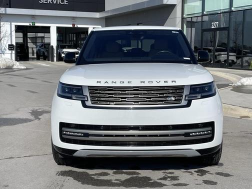 2023 Land Rover Range Rover P400 SE