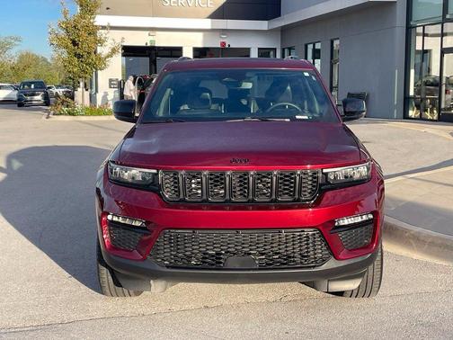 Velvet 2024 Jeep Grand Cherokee Limited