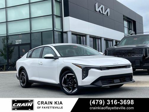 Snow White Pearl 2026 Kia K4 EX
