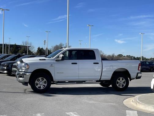 2023 RAM 2500 Big Horn Crew Cab 4x4 6'4' Box