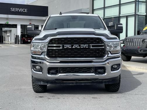 2023 RAM 2500 Big Horn Crew Cab 4x4 6'4' Box