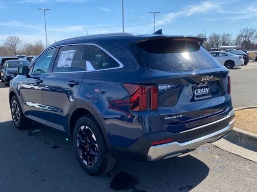 Midnight 2026 Kia Sorento S