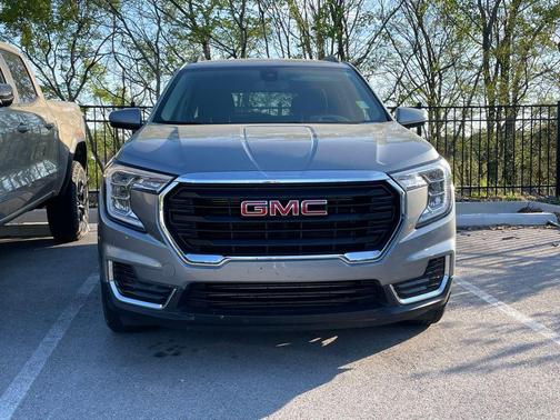 Sterling Metallic 2024 GMC Terrain SLE