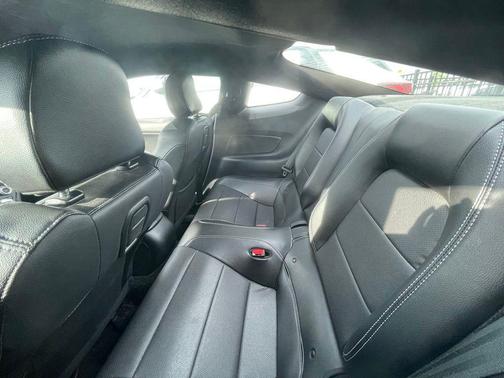 OXFORD WHITE 2023 Ford Mustang EcoBoost Premium