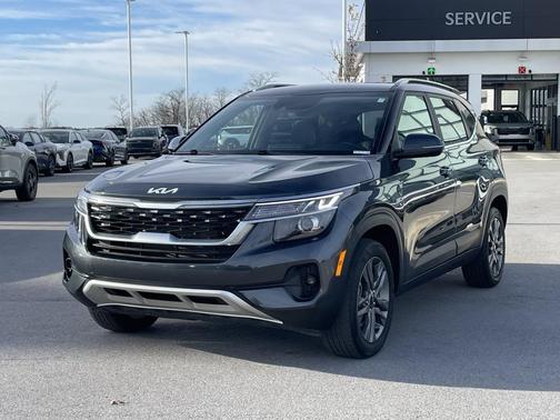 2023 Kia Seltos S