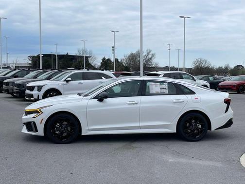 Snow White Pearl 2026 Kia K5 GT-Line AWD