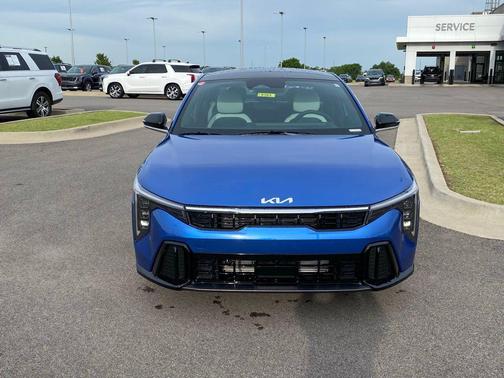 Wave Blue 2026 Kia K4 GT-Line