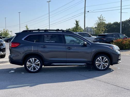 2022 Subaru Ascent Limited 8-Passenger