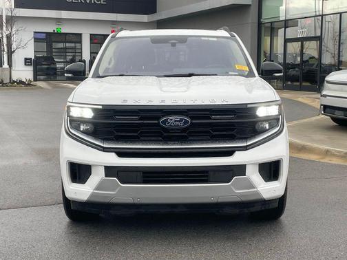 OXFORD WHITE 2025 Ford Expedition Max Platinum