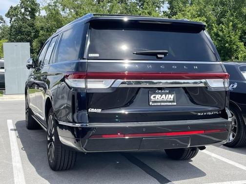 2022 Lincoln Navigator Black Label