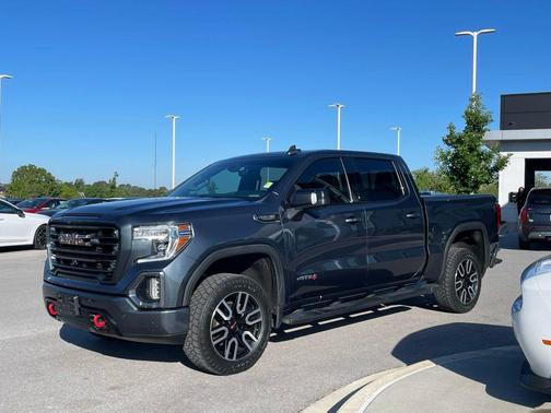 Sky 2021 GMC Sierra 1500 AT4