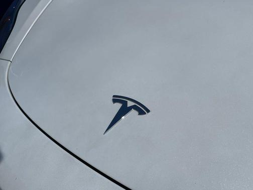 2020 Tesla Model 3 Performance