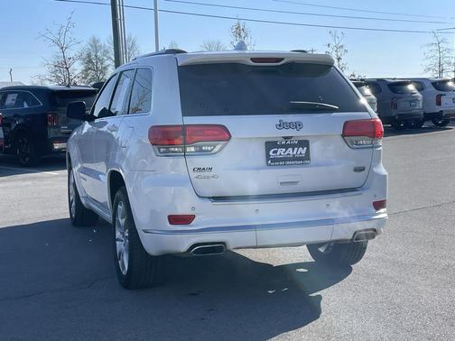 2016 Jeep Grand Cherokee Summit