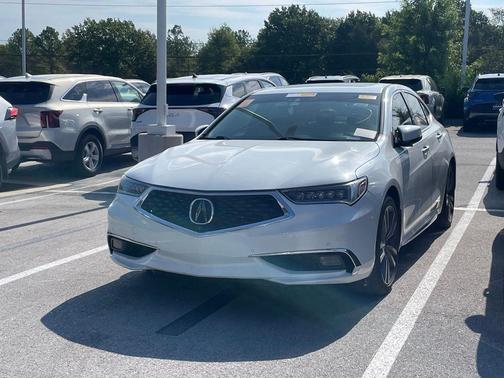 Platinum White Pearl 2019 Acura TLX V6 Advance