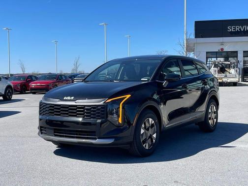 Fusion Black 2026 Kia Sportage Hybrid LX