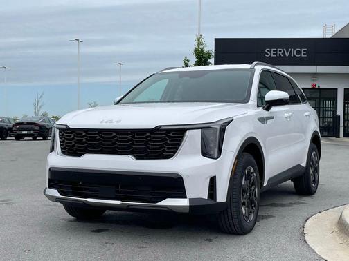 Glacial White Pearl 2026 Kia Sorento S