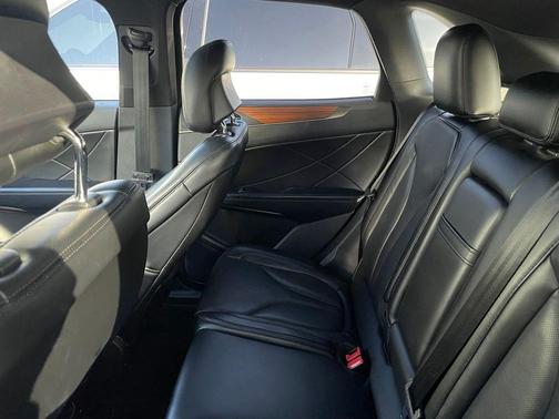 Magnetic Gray Metallic 2018 Lincoln MKC Reserve