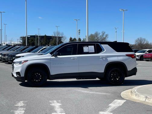 2019 Chevrolet Traverse LS