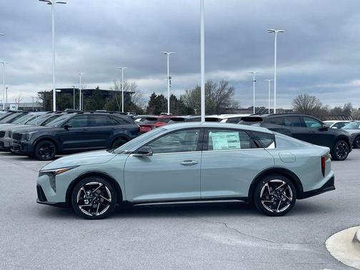 Morning Haze 2026 Kia K4 GT-Line