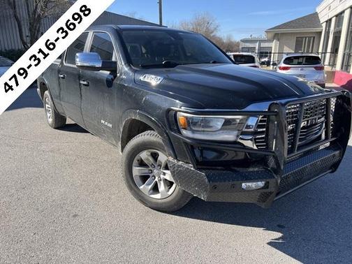 Photo 2 of 19 of 2019 RAM 1500 Laramie