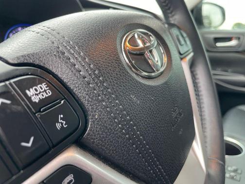 Blizzard Pearl 2016 Toyota Highlander XLE