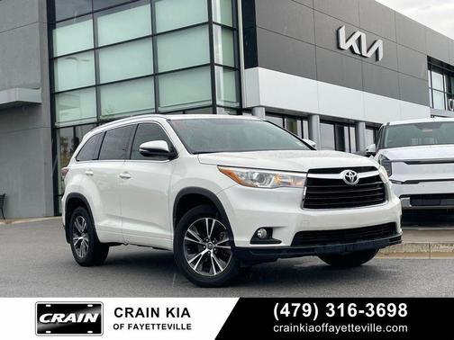 Blizzard Pearl 2016 Toyota Highlander XLE