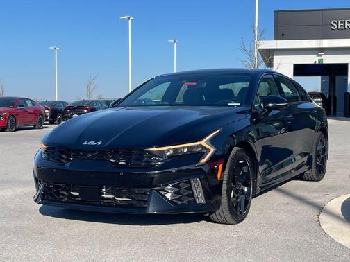 Aurora Black Pearl 2026 Kia K5 GT-Line AWD