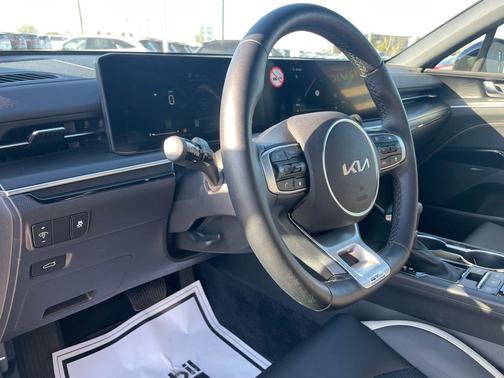 Aurora Black Pearl 2026 Kia K5 GT-Line AWD