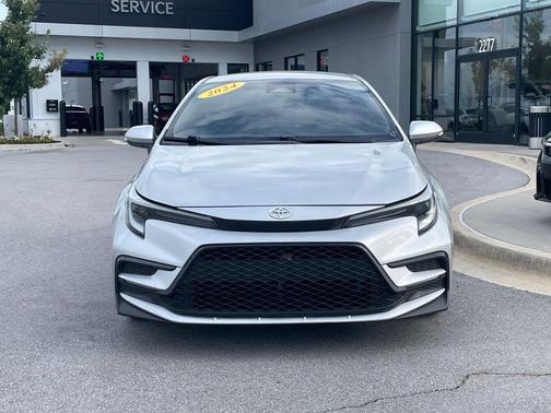 Classic Silver 2024 Toyota Corolla SE
