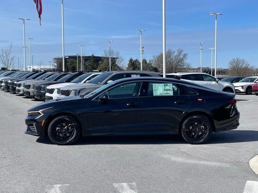 Aurora Black Pearl 2026 Kia K5 LXS FWD