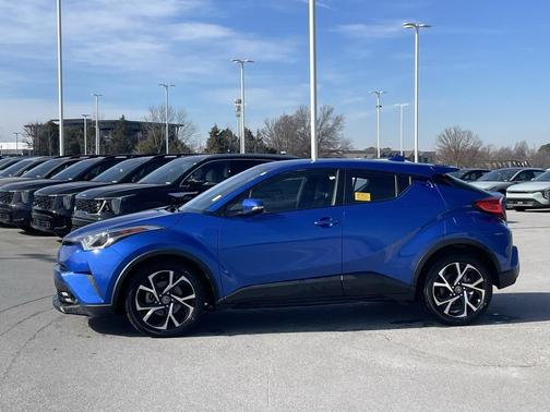 2019 Toyota C-HR XLE