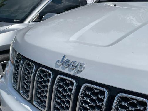 Bright White Clearcoat 2019 Jeep Grand Cherokee Overland