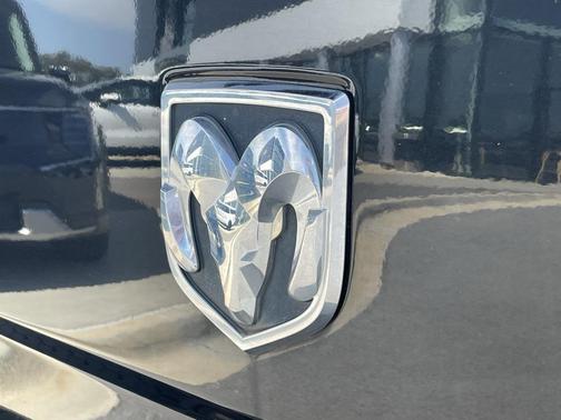2015 RAM 1500 Tradesman/Express