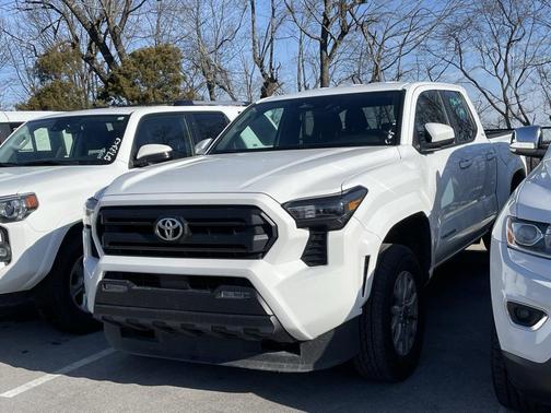 2024 Toyota Tacoma SR5