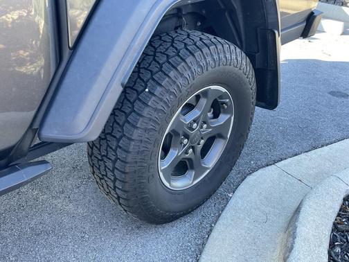 2020 Jeep Gladiator Sport S