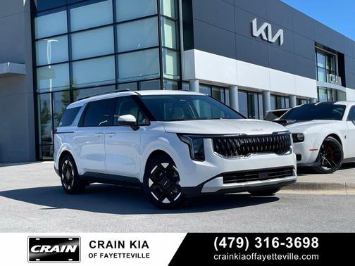 White Pearl 2026 Kia Carnival EX