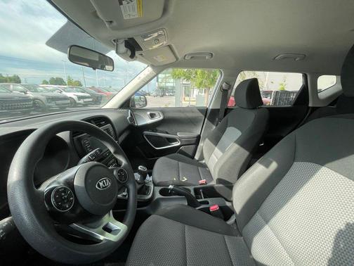 Snow White Pearl 2020 Kia Soul LX