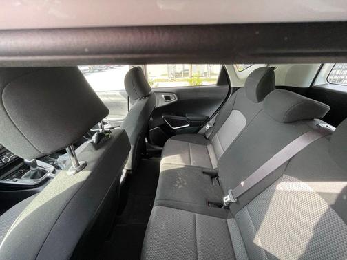 Snow White Pearl 2020 Kia Soul LX