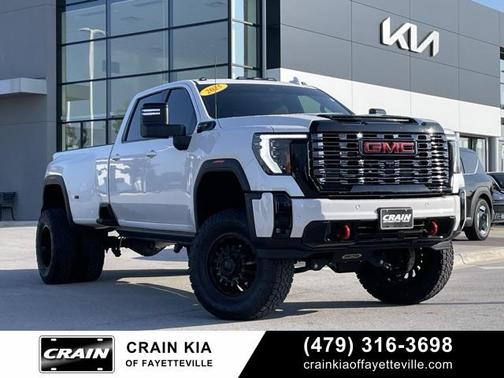 2025 GMC Sierra 3500 Denali