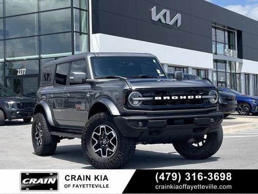2023 Ford Bronco Outer Banks