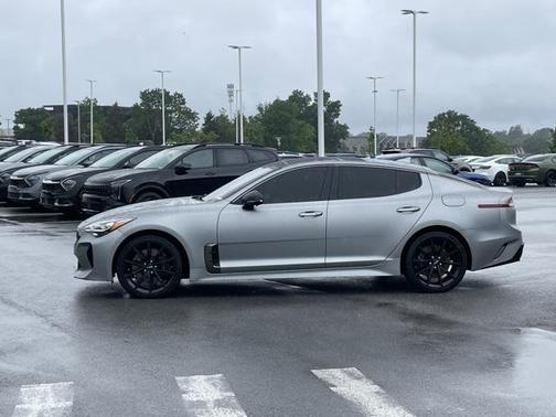 2023 Kia Stinger GT2