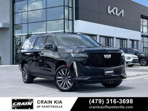 2023 Cadillac Escalade ESV Sport Platinum