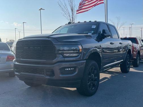 2021 RAM 3500 Limited Crew Cab 4x4 6'4' Box