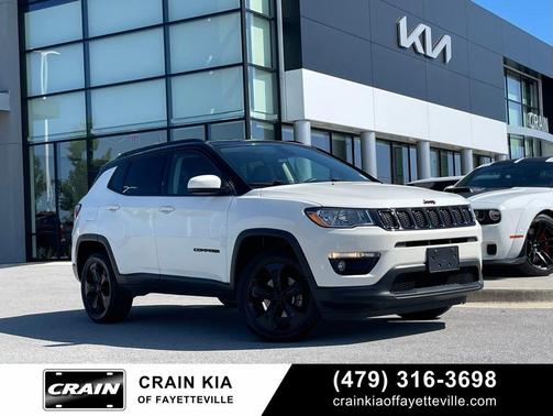 White Clearcoat 2018 Jeep Compass Latitude